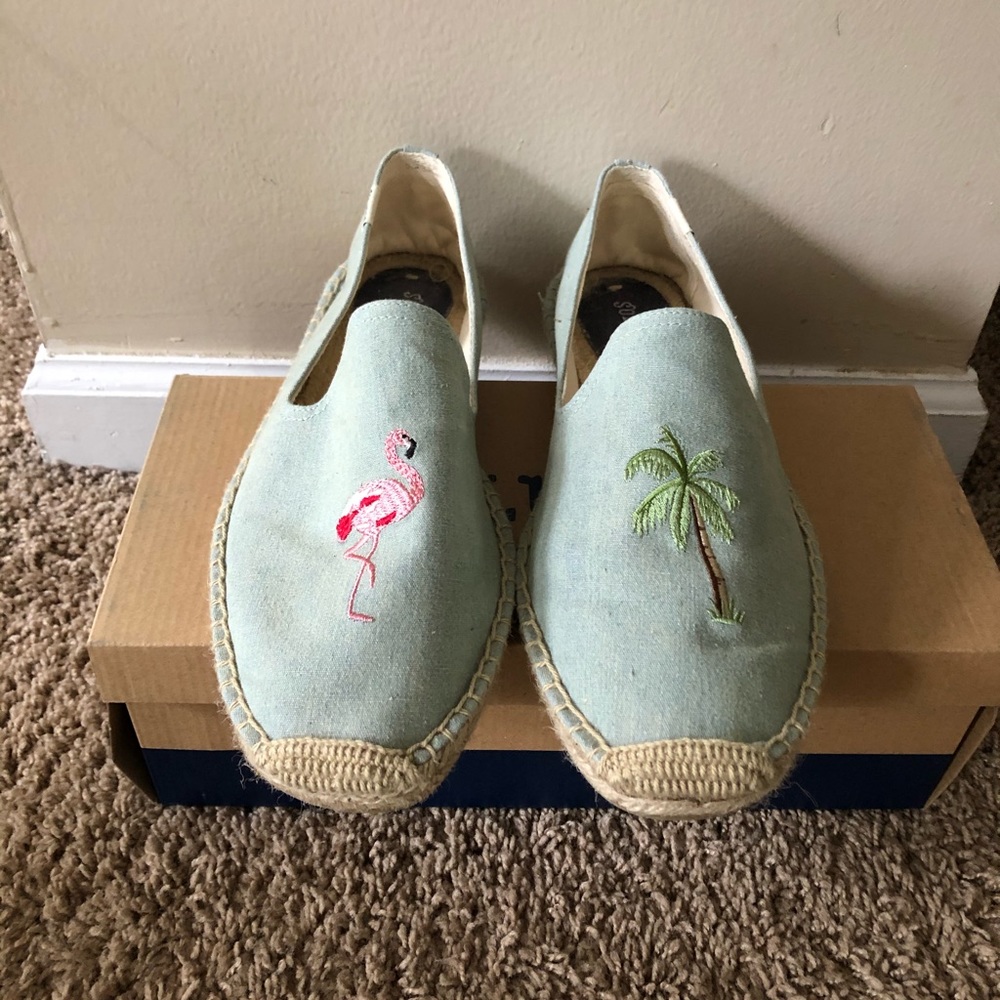 Size 10 Soludos